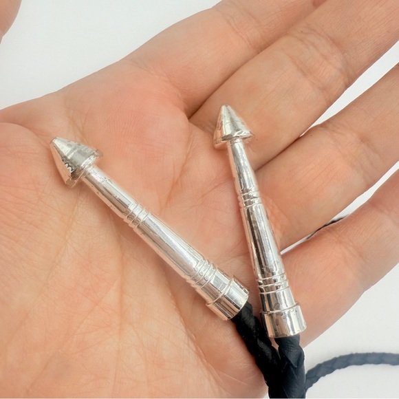 Montana Silversmiths Engraved Silver Bolo Tie - Picture 14 of 15